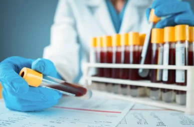 iStock_bloodtest_02