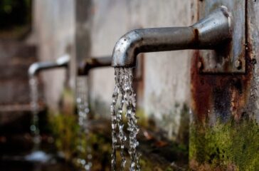 faucet pouring water