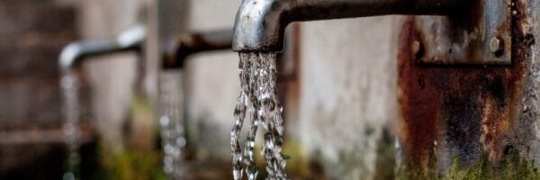 faucet pouring water