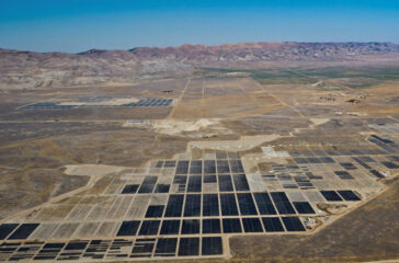 CDD_20_36_Central Valley Solar Ranch_sm