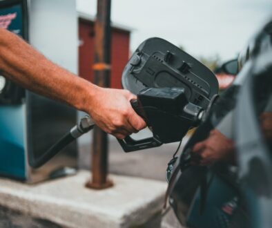 erik-mclean-VtHK0R6sARg-unsplash