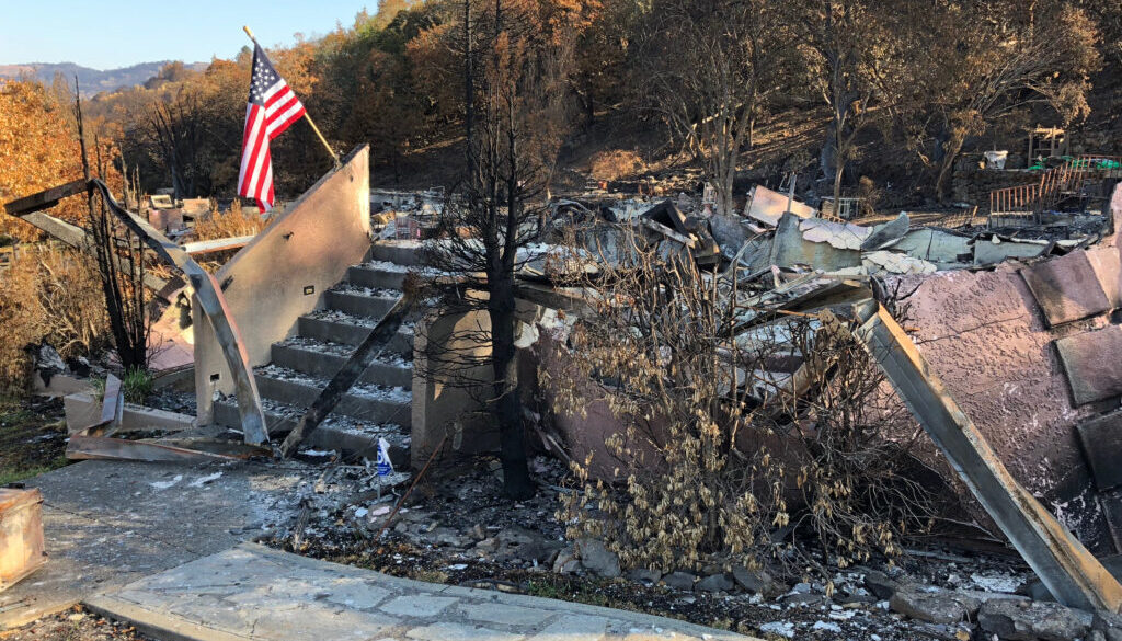 Fountaingrove_after_the_October_2017_Northern_California_wildfires