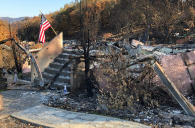 Fountaingrove_after_the_October_2017_Northern_California_wildfires