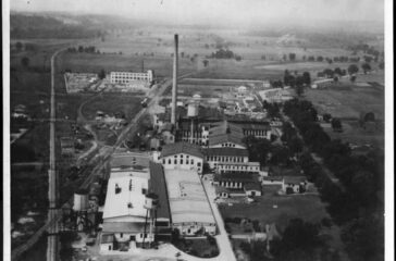 Aerial_view_of_Kalamazoo_Vegetable_Parchment_Company_(c.1920)