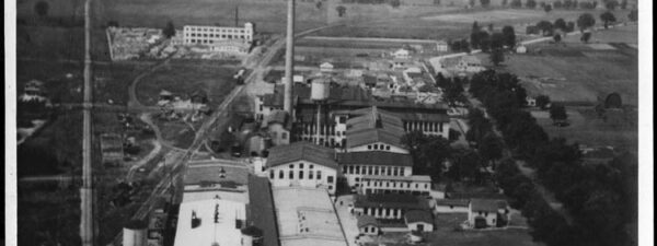 Aerial_view_of_Kalamazoo_Vegetable_Parchment_Company_(c.1920)
