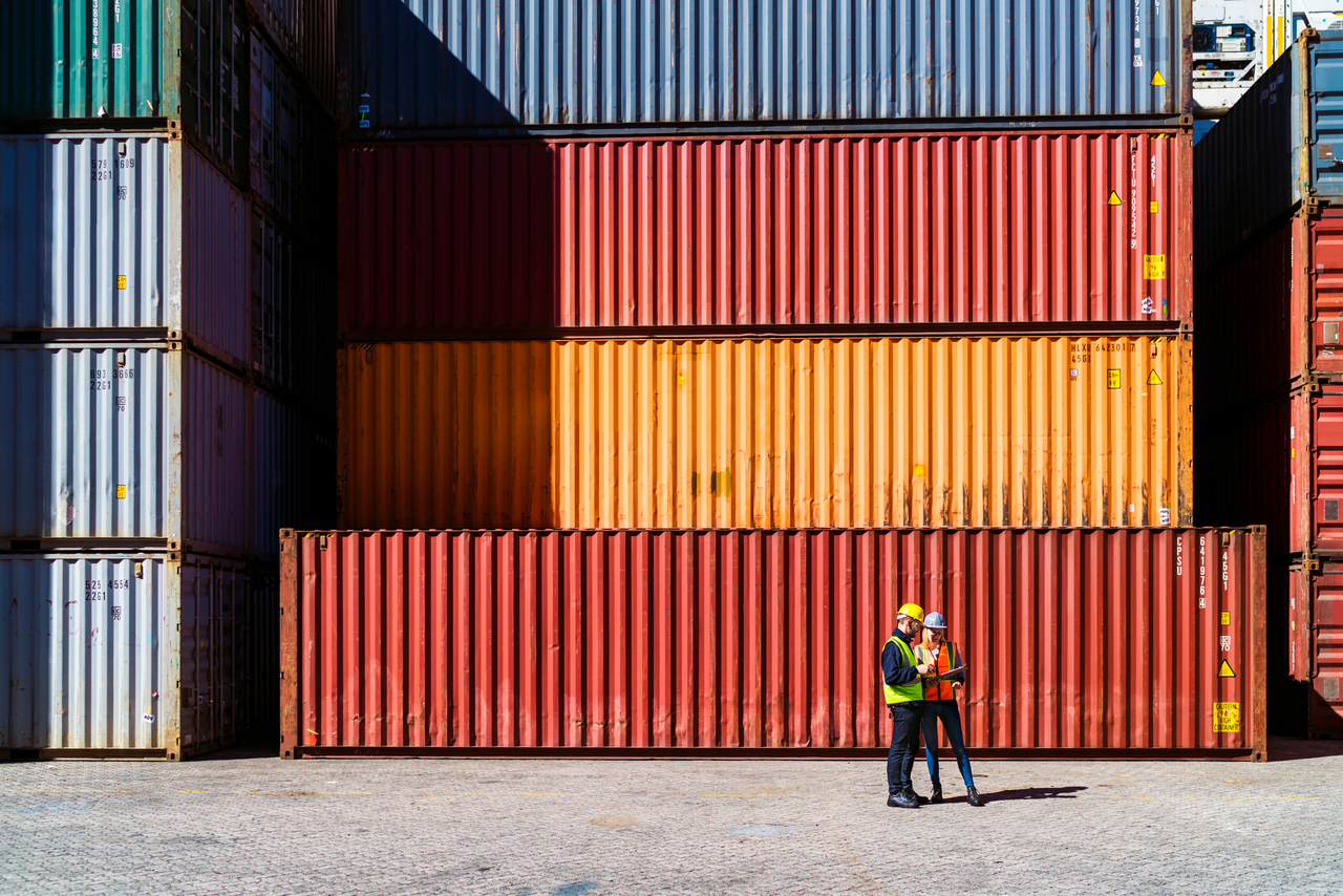 Paraquat imports climb despite concerns about health impacts