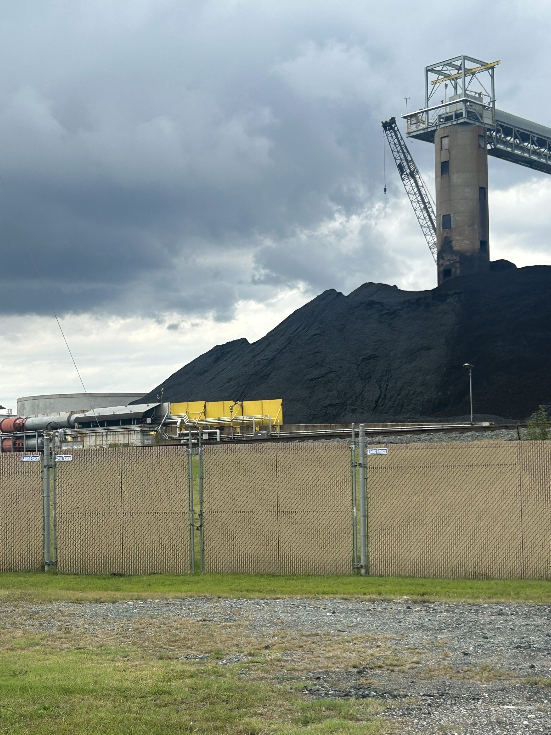 As Trump promotes coal, no respite for communities choking on the industry’s dust
