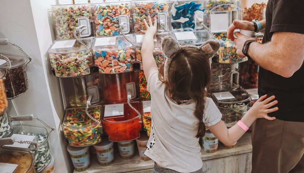 april-walker-6wRwUhYCpW4-unsplash