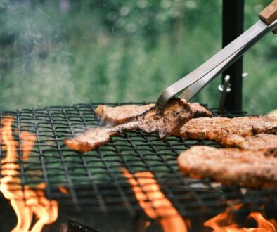 Grilling meat
